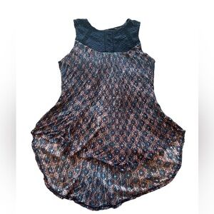 Lucky brand sleeveless shirt size small